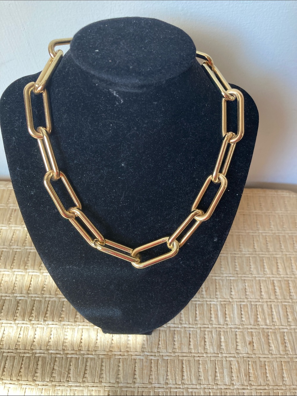 Gold Link Chain Choker/Necklace - Unisex